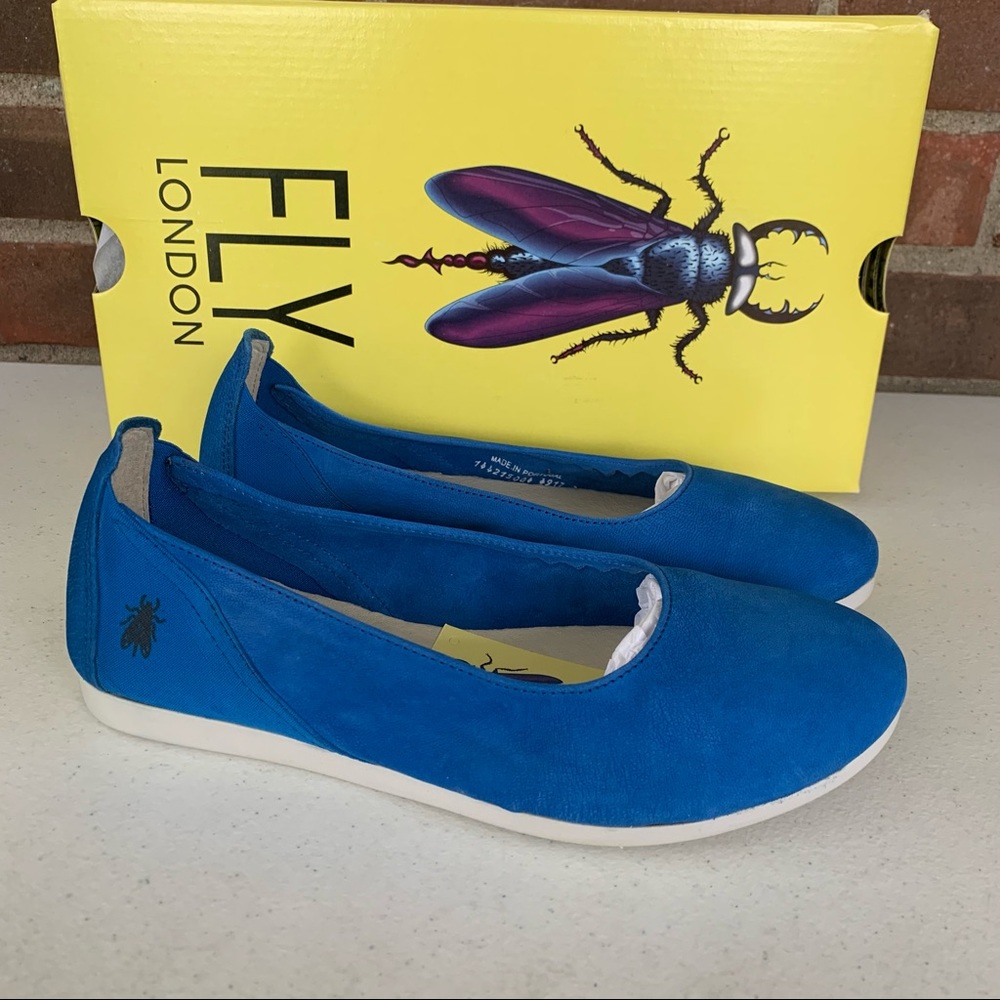 FLY London Women’s Cupido Leather Logo Slip On Flats Blue Leather EU 36 US 6 NEW